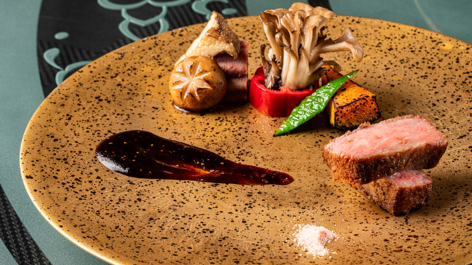 推奨コース「水晶」～フカヒレ・天然大海老・鮑～｜中国料理翆陽