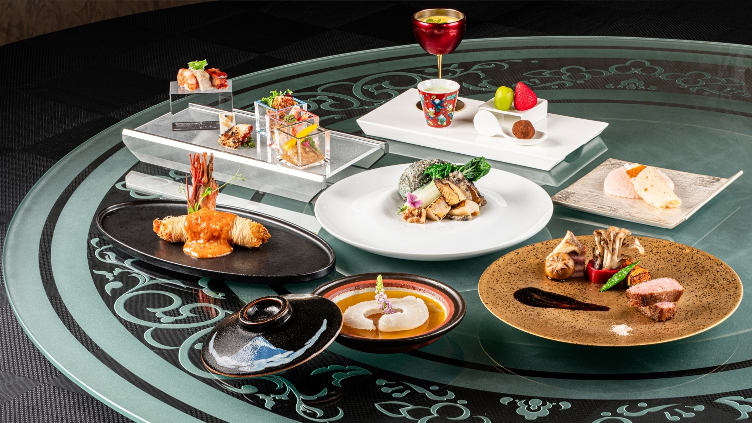 推奨コース「水晶」～フカヒレ・天然大海老・鮑～｜中国料理翆陽